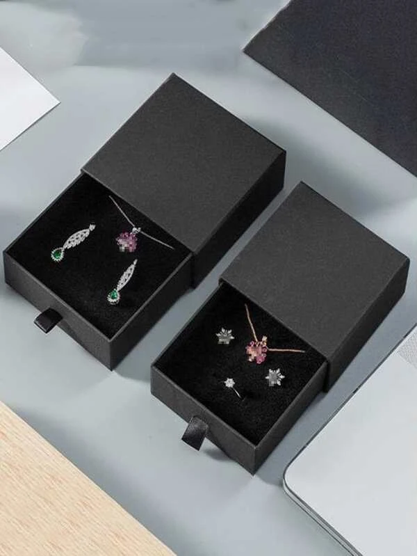 กล่องเก็บเครื่องประดับ สีพื้น 1 ชิ้น  i-64