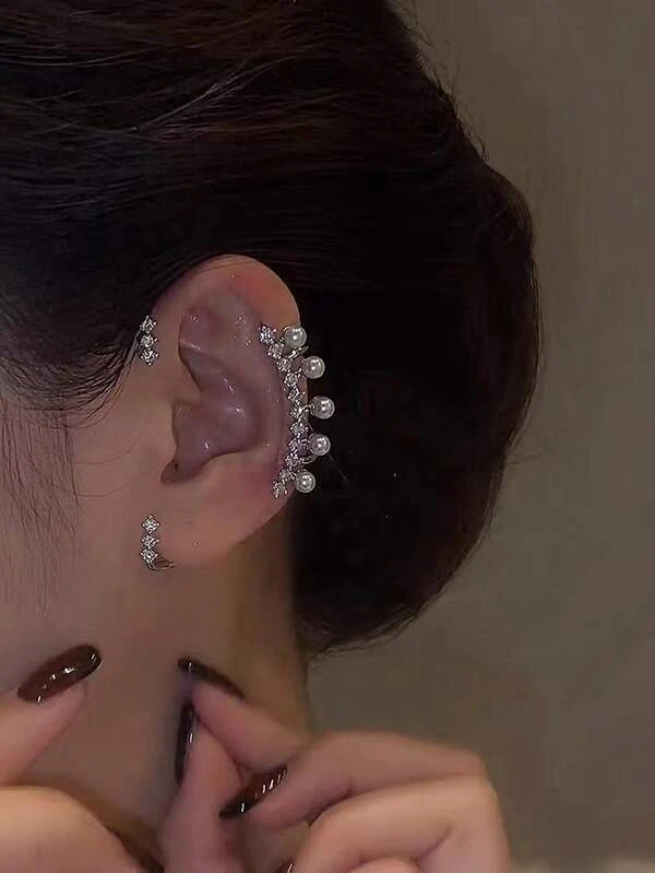 ต่างหู ที่ครอบหู พลอยเทียมและไข่มุกเทียม 1 ชิ้น e-45