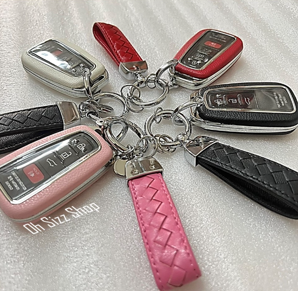 K78-เคสรีโมทรถ Toyota Cross GR 2022 หุ้มหนังสีพาสเทล ด้านหน้าปุ่มกดและด้านหลังปกป้องกันรอยด้วยวัสดุใส TPU ABS Case Key Cover