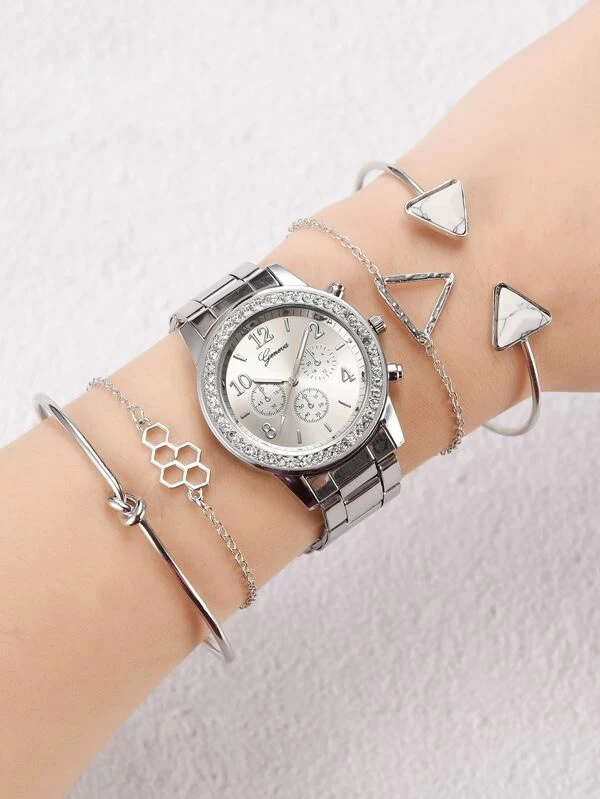 1 ชิ้น นาฬิกาควอตซ์ & 4ชิ้น สร้อยข้อมือ  น-0174