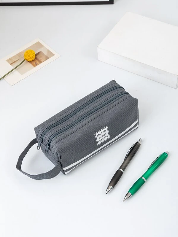 กล่องดินสอ กราฟฟิค ตัวอักษร 1 ชิ้น g-17