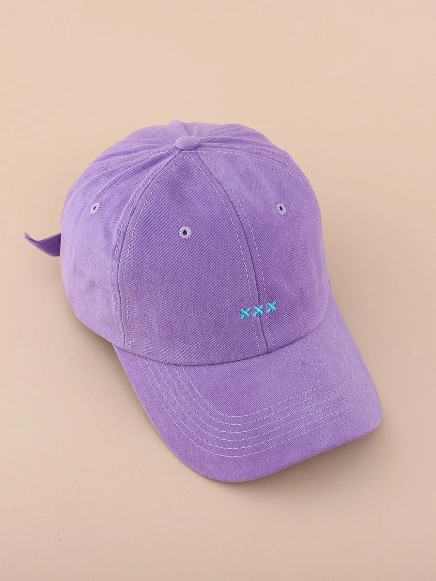 หมวกเบสบอล มีดีเทลปัก j-40