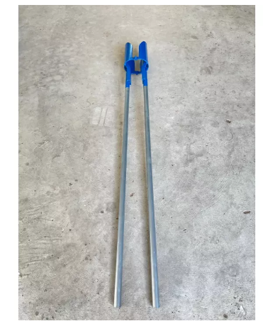 D29-พลั่วหนีบดิน (ขุดดิน) พลั่วขุดหลุมเจาะหลุมฝังเสาเข็ม เสียมขุดดิน พลั่ว พลั่วหนีบดินพร้อมด้าม พลั่วขุดหลุมเสา