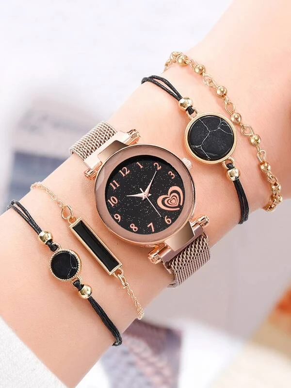 นาฬิกาข้อมือ ลายหัวใจ 1 ชิ้น และ สร้อยคอ 4 ชิ้น  น-0172