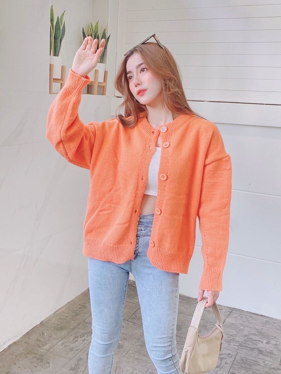 คาร์ดิแกนไหมพรมกระดุมใหญ่ เนื้อผ้านุ่มนิ่ม โคเรียสไตล์  i-18