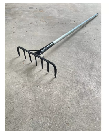 D14-คราด คราดเหล็กพร้อมด้ามจับ คราดพร้อมด้าม คราดด้ามเหล็ก