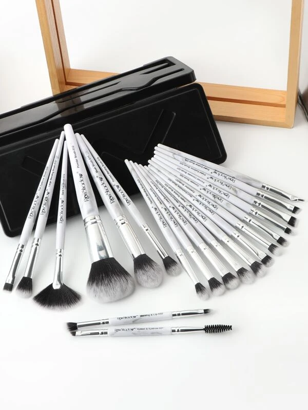 เซ็ต แปรงแต่งหน้า 20 ชิ้น e-11