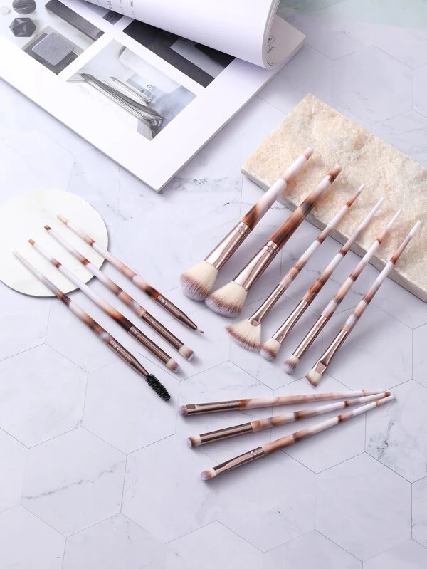 เซต แปรงแต่งหน้า 13 ชิ้น e-89