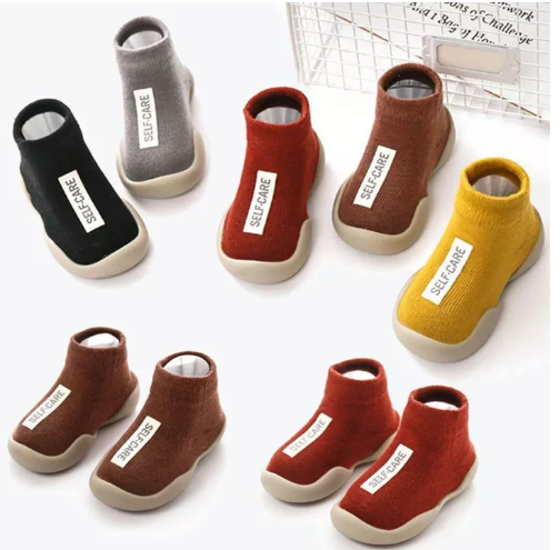 GO6-รองเท้าเด็กวัยหัดเดิน รองเท้าเด็กหัดเดินข้อสั้น นุ่ม อบอุ่น และทนทาน มี 4 สีให้เลือก