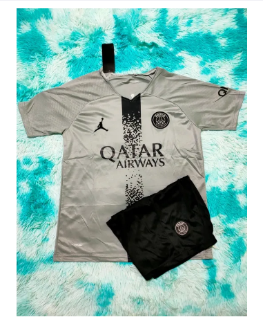 FJ61-ชุดฟุตบอลคนโต้ ปารีส (เสื้อพร้อมกางเกง) สินค่าราคาถูกคุณภาพดีเยียมเลยค่ะรุ่นใหม่ 2023