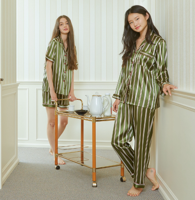 SA85>ชุดนอน Vana ลาย Green stripes ผ้าซาติน