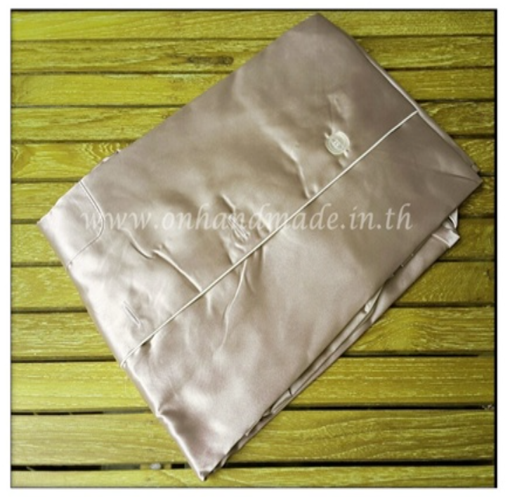 MH88-ชุดนอนผ้าซาติน (ผู้ชาย) เสื้อแขนสั้นและกางเกงขายาว ผ้าซาตินแท้ สีครีมงาช้าง